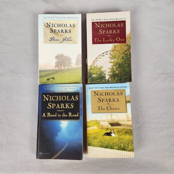 Nicholas Sparks Lot of 4 Paperback Books Romance Fiction - Picture 2 of 3